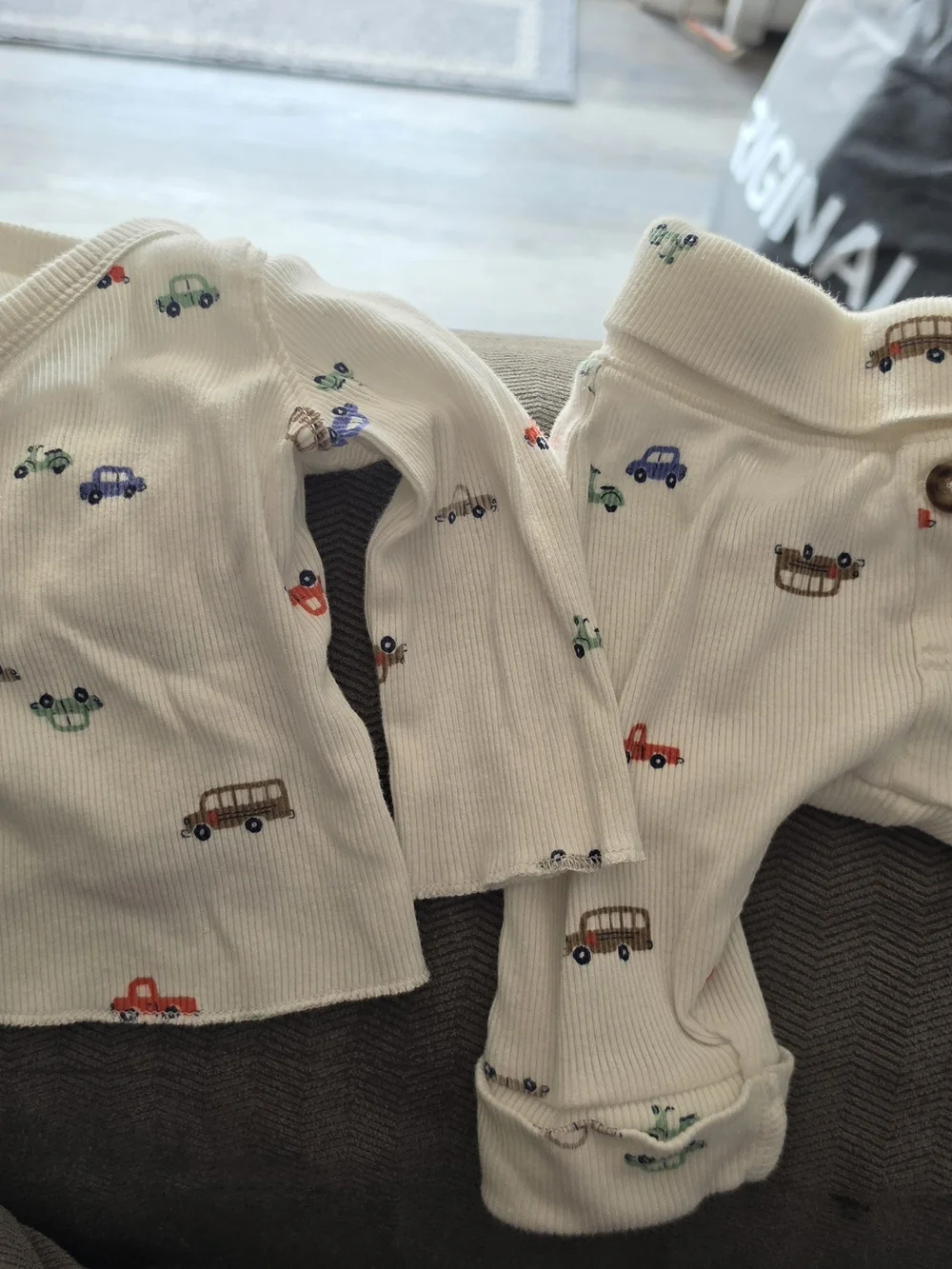 Carter's 3 Newborn Sets